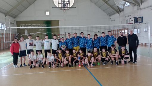 Gminne Zawody w Piłkę Siatkową Chłopców Klas VII-VIII
