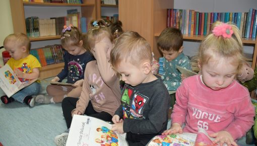 Wizyta Przedszkolaków w Bibliotece Szkolnej