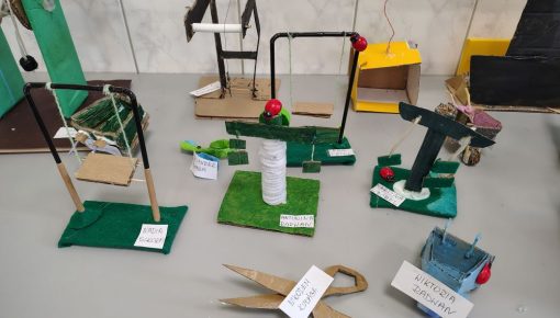 Z Życia Szkoły- Maszyny Proste